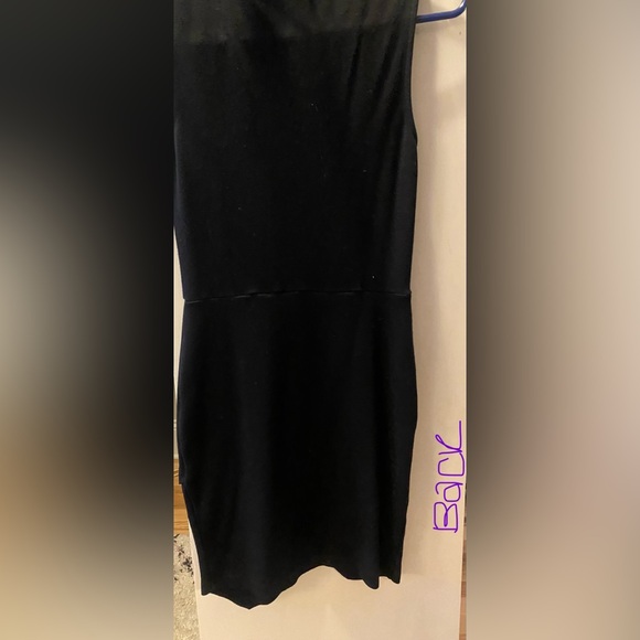 Topshop, black mini dress with a crisscross bottom - Picture 2 of 4